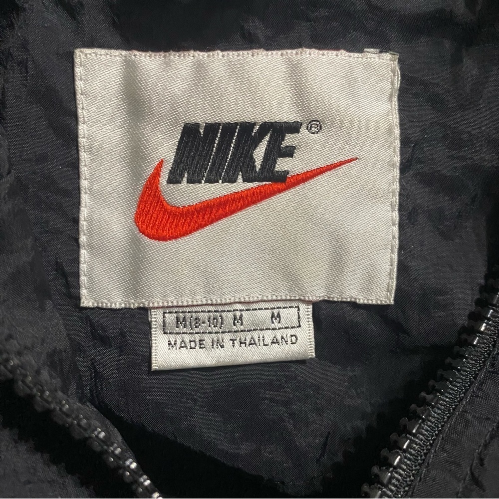Vintage Nike White Tag Black Hooded Zip Up Windbreaker Jacket - Picture 5 of 6